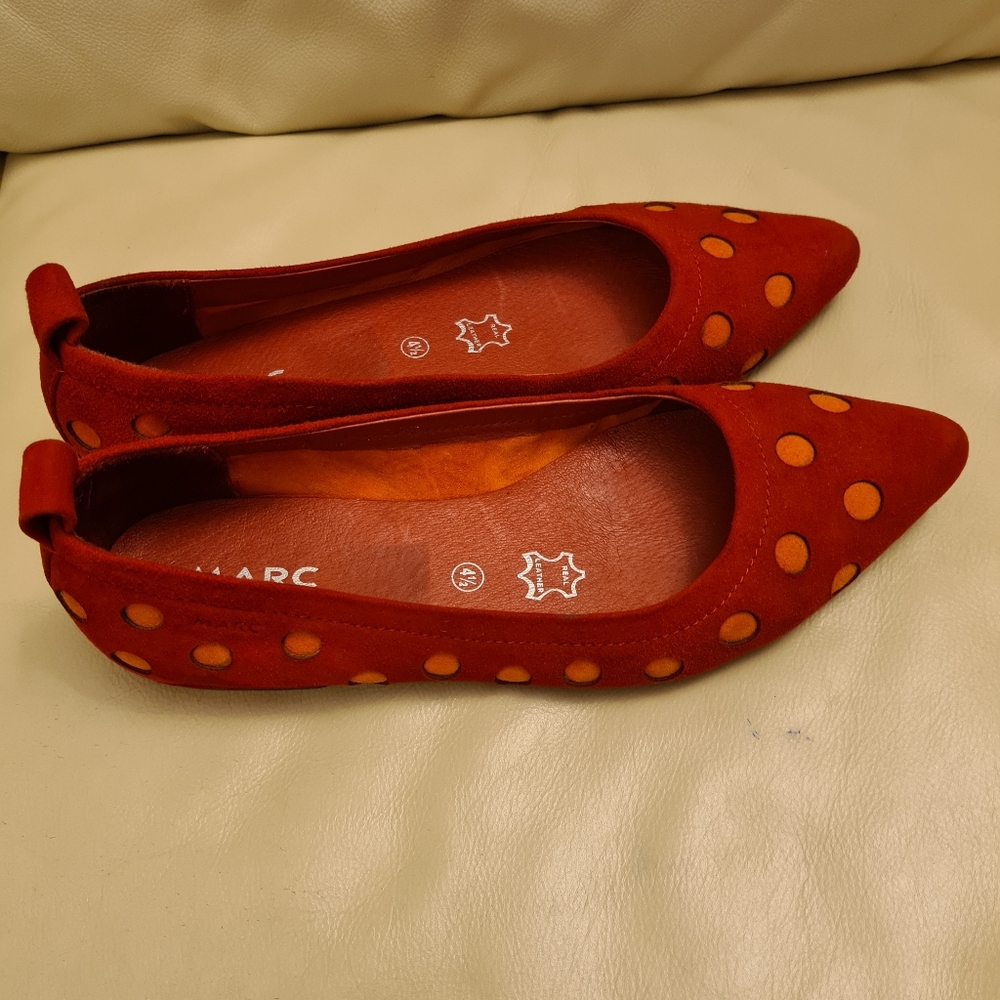 Red flats